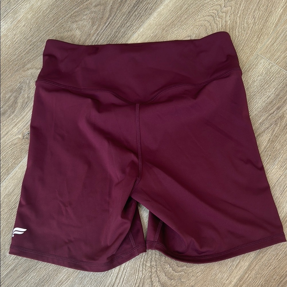 Fabletics 6 inch biker short
